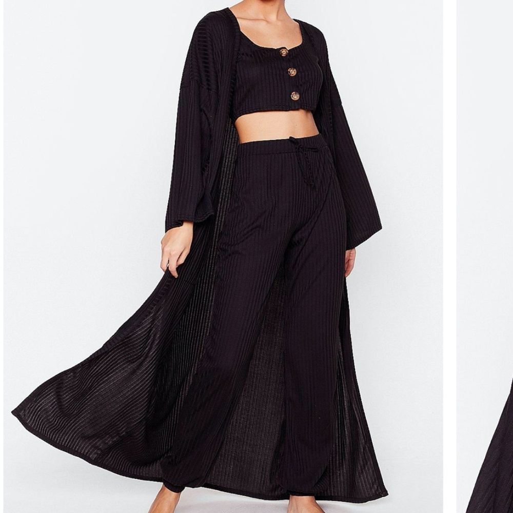 Black 3 Piece Lounge Set